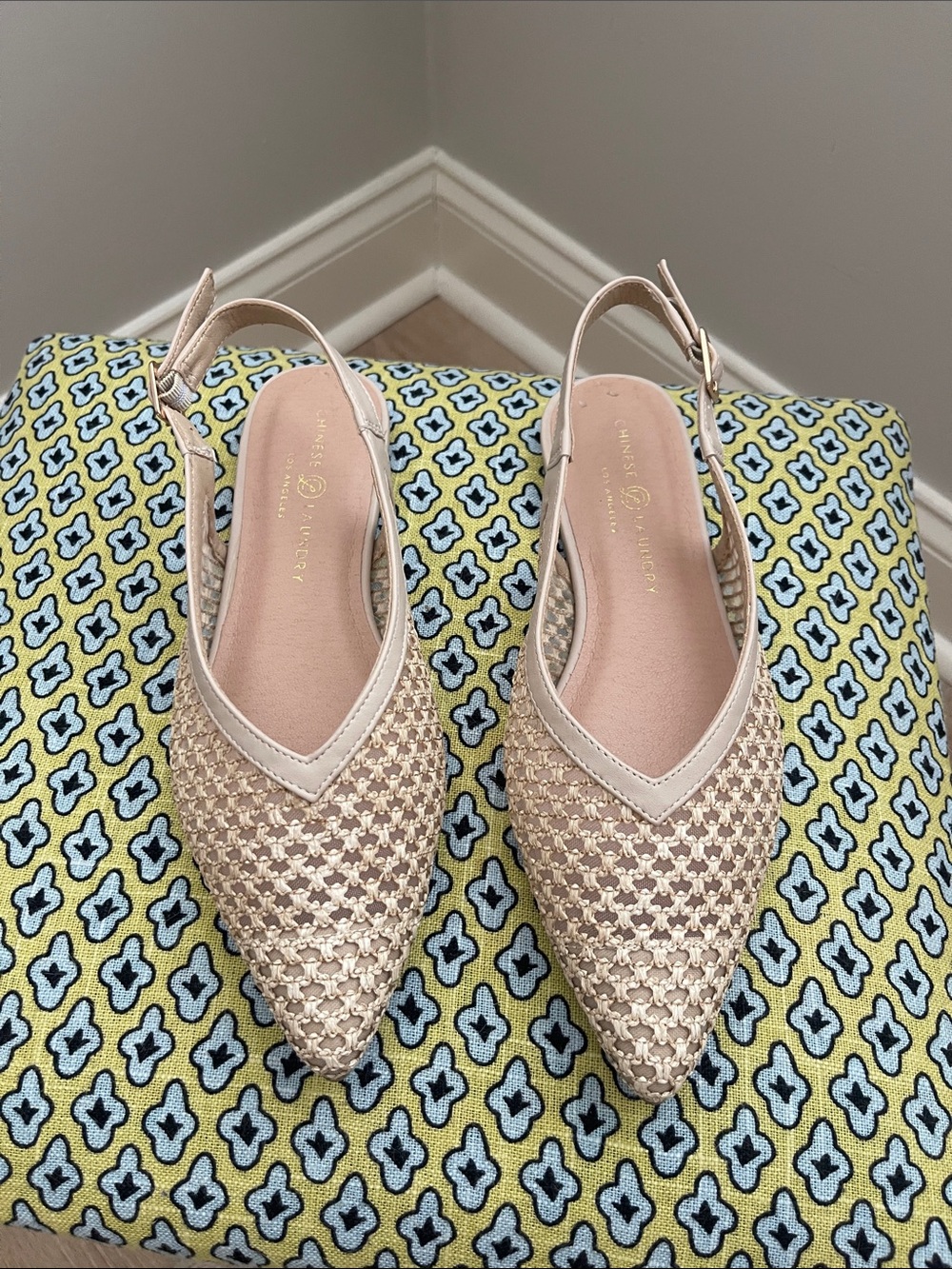Chinese Laundry Cream Woven Pointed Slingback Flats